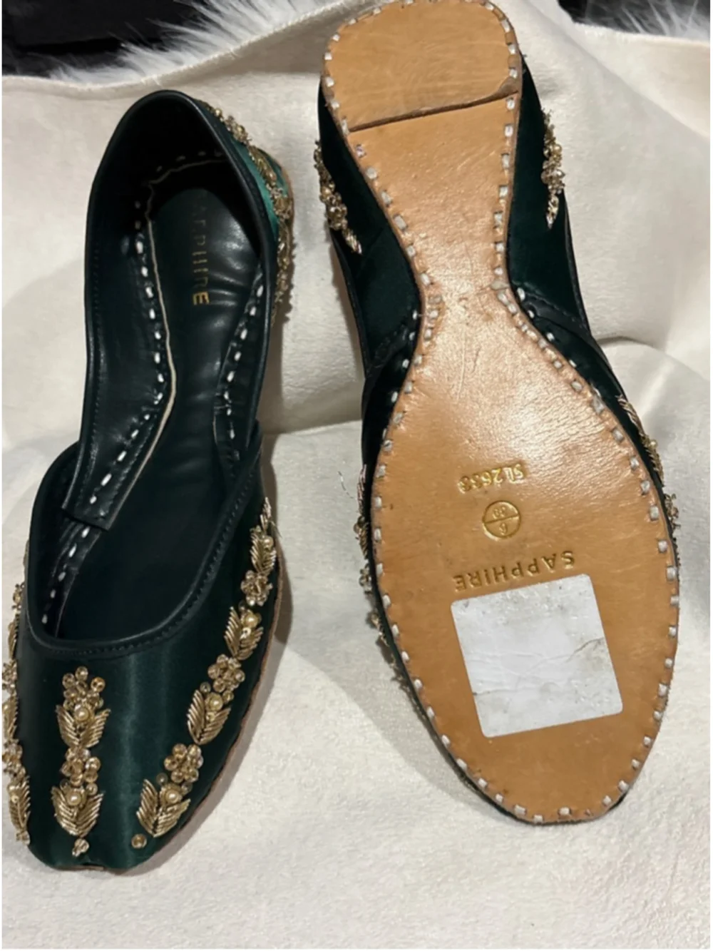 Women's Sapphire Green & Gold Embroidered Flats Size 6